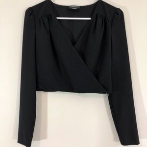 BEBE Elegant Long Sleeve Crop Top